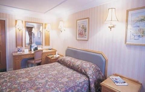 Thistle Express Swindon Quarto foto